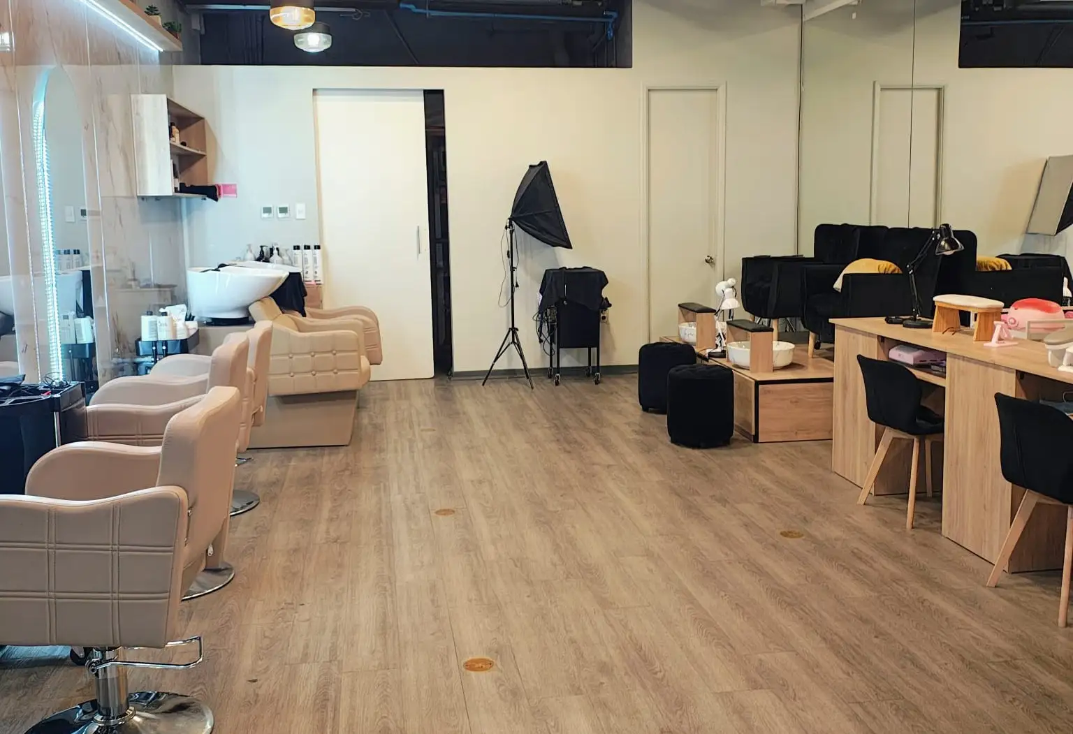 Cabina de micropigmentación y visagismo