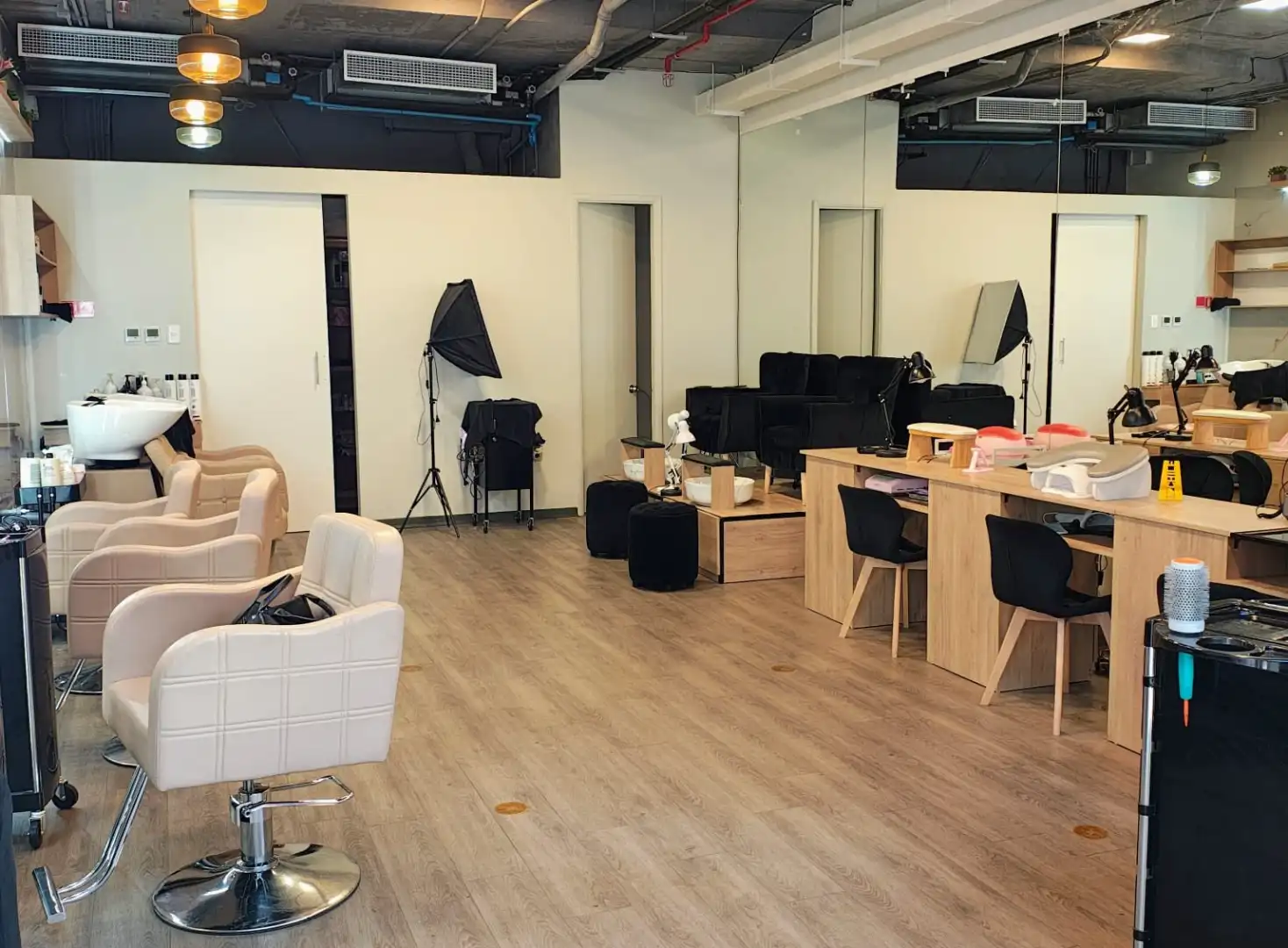 Detalles y atmósfera del estudio en Santiago